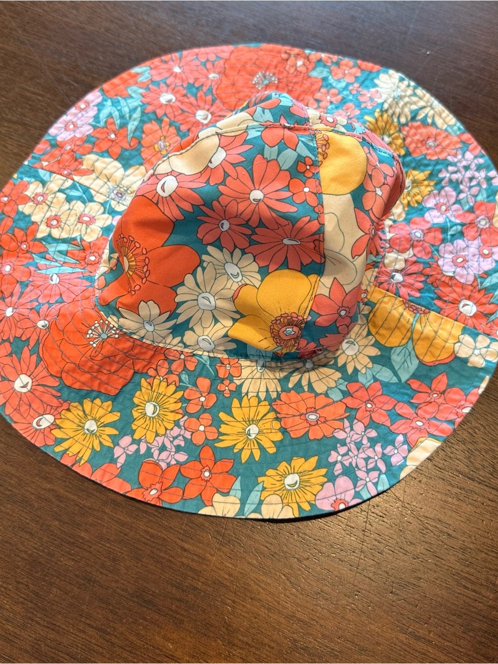 Carters Floral Sun Hat 2T-4t Reversible
A5:1331